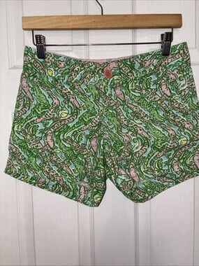 EUC Lilly Pulitzer Alligator Print Callahan Shorts Size 0, Green, Pink & Aqua